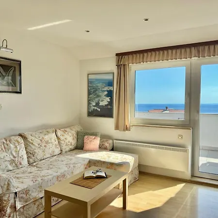 Family Viva Close To The Affittacamere 4*