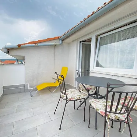 Guest house Family Viva Close To The